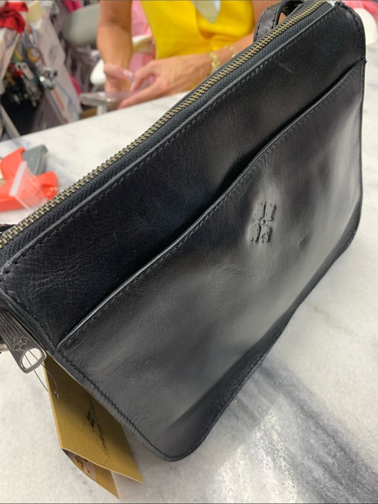 Patricia Nash Handbags - Patricia Nash Black Leather Crossbody Pouch